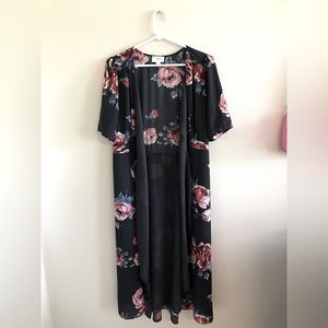 Brand is Everly, size Large, dark blue, pink and white